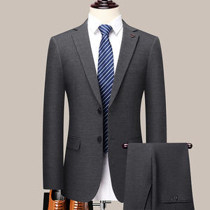 Completo Smoking da Uomo di Alta Gamma Slim Fit Doppiopetto con Motivo Floreale in Tessuto Pettinato 2025 Grigio Set Formale per Sposo Matrimonio - Product Image 2