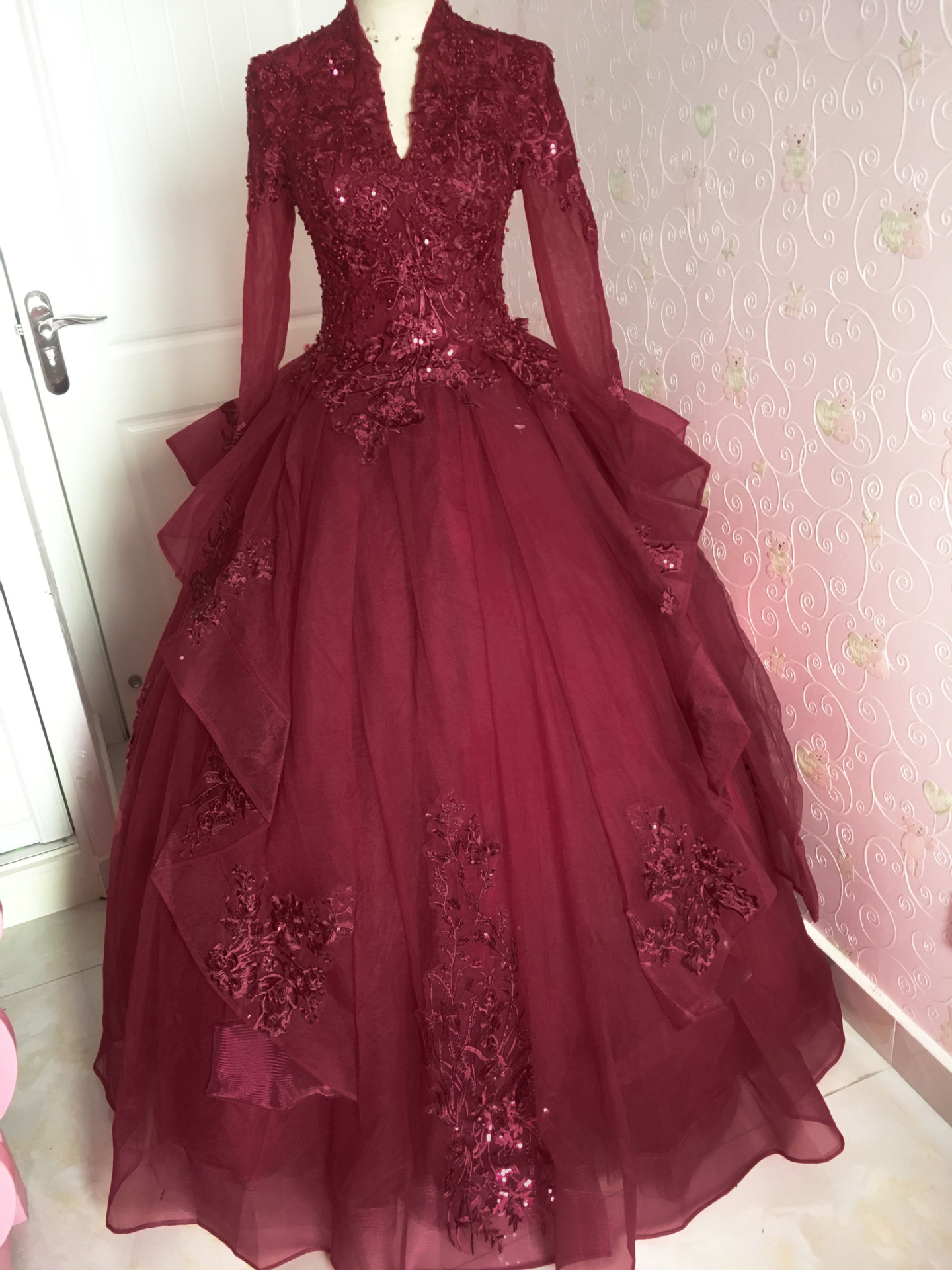 princess wedding dresses with sleeves