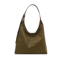 Sac fourre-tout décontracté en PU grande capacité, style navette, couleur unie, texture simple, avec fermoir magnétique, pour femme