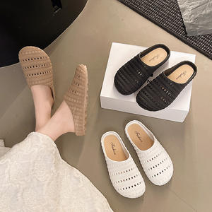 Sandalias Tiyo transpirables de punta cerrada para mujer, de verano, con suela suave hueca, antideslizantes, planas, de color sólido, tejidas, de PU calado. - Product Image 1