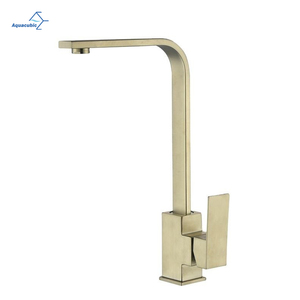Grifo de agua para fregadero de cocina dorado de un solo mango a precio de fábrica - Product Image 1