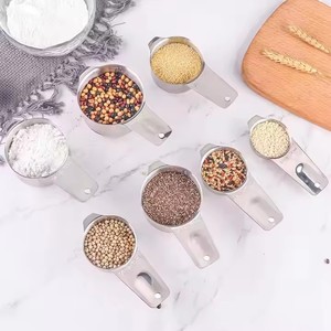 Juego de cucharas y <span class=keywords><strong>tazas</strong></span> medidoras de acero inoxidable de 13 piezas de alta resistencia, juego de cucharaditas apilables que se adapta <span class=keywords><strong>a</strong></span> tarros de especias o líquidos - Product Image 4