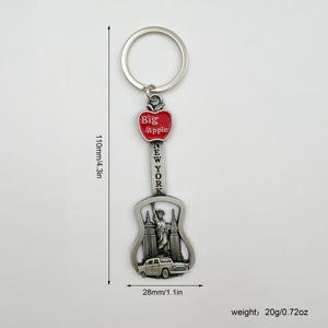 Llavero DE LA Estatua DE LA Libertad de <span class=keywords><strong>Nueva</strong></span> <span class=keywords><strong>York</strong></span> de Metal personalizado Llavero de coche de <span class=keywords><strong>Nueva</strong></span> <span class=keywords><strong>York</strong></span> en forma de <span class=keywords><strong>manzana</strong></span> de aleación de Zinc - Product Image 3