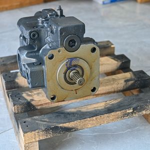 مضخة هيدروليكية 21W 60 22111 A10VD43 للحفارات تستخدم في كوماتسو PC75UD-2 PC75UU-2 مضخة هيدروليكية رئيسية R21W6022111 - Product Image 2