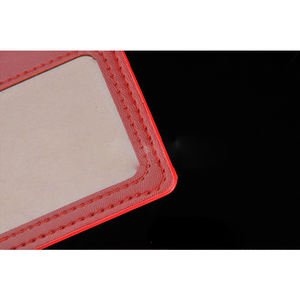 Couverture d'insigne d'identification d'étudiant et d'employé en cuir PU support de protection de carte de visite de bus pour les cadeaux promotionnels et d'affaires - Product Image 4