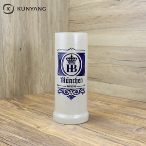 <span class=keywords><strong>2025</strong></span> Thiết Kế Mới Oktoberfest Gốm Bia Cốc Tùy Chỉnh Stein 20 Oz Biểu Tượng Tùy Chỉnh Đức Lễ Hội Bia Gốm Bia Cốc - Product Image 1