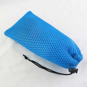 Sacchetto in Rete di Nylon Blu Personalizzato, Piccola Borsa con Coulisse in Rete, Sacchetto Ecologico in Poliestere Riciclato con Coulisse per Conservare il Sapone - Product Image 6