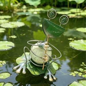 3 figurines de grenouilles en fer forgé à la main, revêtement en poudre, décoration moderne pour jardin et festivals en extérieur - Product Image 1