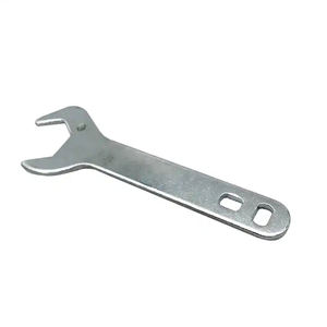 Llave <span class=keywords><strong>de</strong></span> Metal para Cilindros <span class=keywords><strong>de</strong></span> Oxígeno con Válvula Posterior y Reguladores Estilo <span class=keywords><strong>CGA</strong></span> <span class=keywords><strong>540</strong></span> - Product Image 2