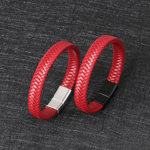 <span class=keywords><strong>Bracciale</strong></span> da <span class=keywords><strong>Uomo</strong></span> Classico Retrò in Pelle Intrecciata con Fibbia Magnetica in <span class=keywords><strong>Acciaio</strong></span> Inossidabile e Charm di Tendenza - Product Image 3