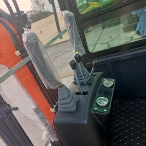 Mini Excavadora Compacta Multifuncional con Orugas para Cavar Zanjas, Excavadora Agrícola EPA Euro 5 para Uso Doméstico/Comercial - Product Image 5