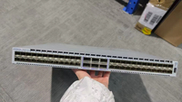 Commutateur Arista DCS-7280SR-48C6-M-F 100% original, neuf, avec 48 ports 100 Gigabit, QoS, SNMP, empilable, en stock