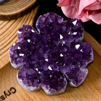 Vente en gros de grappes d'améthyste violette naturelle en forme de trèfle, cristaux sculptés pour la méditation et la décoration intérieure