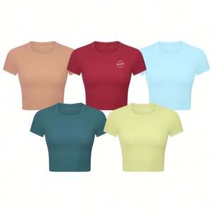 เสื้อยืดครอปสำหรับผู้หญิงเสื้อครอปแบบเรียบเสื้อยืดคอกลมสำหรับออกกำลังกายแนวสตรีทฤดูร้อน - Product Image 1