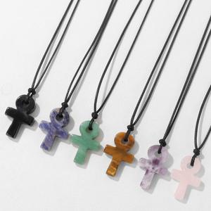 Kalung salib batu kristal alam wanita, kalung tali batu permata Vintage yang dapat disesuaikan - Product Image 1