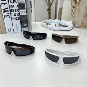 Gafas de sol con diadema marca <span class=keywords><strong>D</strong></span> para mujer, montura negra de PC, protección UV400, tipo <span class=keywords><strong>3</strong></span> <span class=keywords><strong>lentes</strong></span>, diseño irregular B3-6354 - Product Image 2