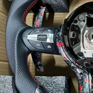 Volante Deportivo de Fibra de Carbono Forjado Rojo para BMW F16 F20 F22 F30 F31 F32 F33 F36 M3 E90 E92 E93 F80 F82 F10 F12 F13 F15 - Product Image 3