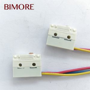 Micro-interrupteur d'<span class=keywords><strong>ascenseur</strong></span> V4NS/3502UL Interrupteur d'embrayage de frein d'<span class=keywords><strong>ascenseur</strong></span> FZD12 V4NS/3502UL Interrupteur à <span class=keywords><strong>bouton</strong></span>-poussoir Pièces d'<span class=keywords><strong>ascenseur</strong></span> - Product Image 1