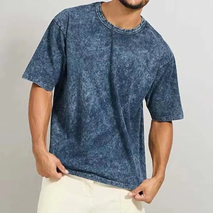เสื้อยืดผู้ชายทรงปกติ ผ้าฝ้าย 100% สีพื้น 220GSM ซักแบบ Acid Wash เป็นมิตรกับสิ่งแวดล้อม ระบายอากาศได้ดี ป้องกันรอยยับ รับสกรีนโลโก้ - Product Image 3