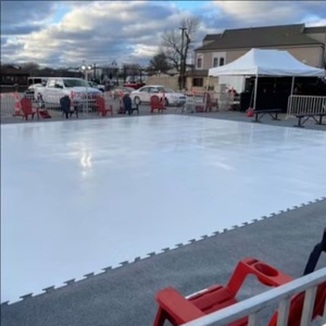 Hiệu suất cao ngoài trời khúc côn cầu bảng uhmwpe sân trượt băng sàn PE nhựa ICE Rink Board tùy chỉnh cắt Con lăn trượt băng sân trượt băng - Product Image 1