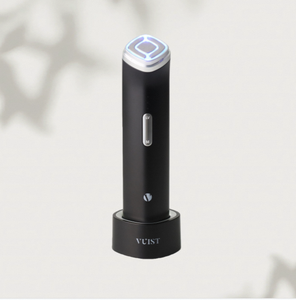 Appareil de soin de la peau Vuist Derma Pro Korea Premium pour un soin complet, nettoyage en profondeur et infusion de sérum, appareil de beauté tout-en-un - Product Image 1