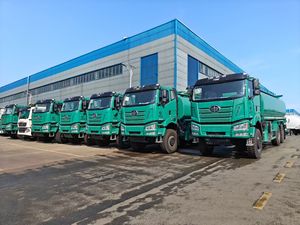 ¿Cuánto Cuesta <span class=keywords><strong>el</strong></span> Vehículo de Transporte de Leche de Acero Inoxidable FAW de Grado Alimenticio y <span class=keywords><strong>el</strong></span> Vehículo de Transporte de Agua Comunitario? - Product Image 2