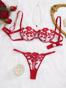 AZA824037 하트 입술 헤비 자수 성숙한 여성을 위한 란제리, 새로운 발렌타인 시스루 브라 끈팬티 및 G스트링 세트 섹시 란제리 - Product Image 6