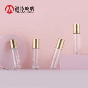 Botella Roll-on Premium de Vidrio Esmerilado con Nuevo Diseño, 5ml 10ml, Tapa de Rosca, Serigrafiada con Bolas de Acero Inoxidable - Product Image 2