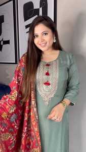 ชุดฤดูร้อนผ้าเรยอนคุर्ตา iFit พร้อมกางเกงและผ้าคลุมไหล่พิมพ์ลาย ผลิตและจำหน่ายโดยผู้ผลิตและผู้ส่งออกชาวอินเดียในราคาขายส่ง - Product Image 4