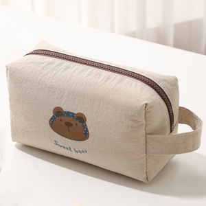 Sweet <b>Bear</b> Cosmetic Bag Large Capacity Oxford Cloth Portable Travel Makeup Storage Bag With Soft Handle - Product Image 1