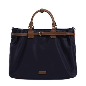 Sac à main pour femme de grande capacité haut de gamme 2025, sac à bandoulière unique, nylon imperméable, fermeture éclair, sac à dos pour ordinateur portable, design porté à la main, bandoulière - Product Image 3