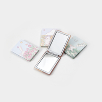 Nouveau miroir cosmétique pliable en PU Winway, portable, de table, vertical, de poche, petit, personnalisé, vente en gros