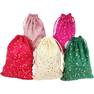 Bolsa de Regalo con Cordón de Terciopelo Holandés Ecológico con Logotipo de Marca Personalizado para Decoración de Bolsas Navideñas - Product Image 1