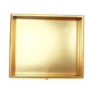 Boîte à chocolats dorée en gros avec fenêtre transparente, plateau coulissant et séparateurs en plastique pour pralines, bonbons, panier cadeau de mariage - Product Image 3