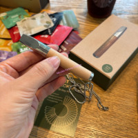 Diffuseur d'huiles essentielles en acier inoxydable, noyau de fruit de bois rouge, cigarette, inhalateur sans fumée, coton pour la respiration contre l'anxiété