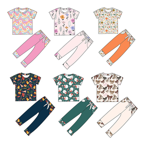Set di Abbigliamento Personalizzato per Bambine con Maniche Corte e Pantaloni, Alta Qualità, Vita Alta Elasticizzata, Completi Patchwork per Uso Quotidiano - Product Image 1