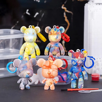 Pendentif Ours Fluide à Peindre Soi-même, Kit de Pendentifs Modèle Ours Violent, Porte-clés en Résine PVC, Figurine en Plâtre à Peindre, Jouet de Coloriage