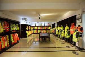 Magliette da Lavoro Riflettenti ad Alta Visibilità per Edilizia, Maniche Lunghe, Gilet di Sicurezza in Poliestere Impermeabile, Logo Personalizzabile - Product Image 6