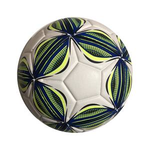 Balón de Fútbol Termosellado Tamaño 4 y 5, Cuero PU sin Costuras para Partidos y Entrenamientos Profesionales - Product Image 1