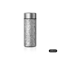 Bouteille d'eau de luxe en titane à effet givré, double paroi sous vide, mini thermos de voyage léger, tasse saine, maintien thermique 12 heures