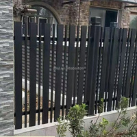 Rampe de balcon et d'escalier extérieure en aluminium moderne de très haute qualité, mains courantes noires pour villas et hôtels