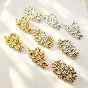 Gold Plated Zinc Alloy Custom Logo Lapel <b>Pin</b> Metal <b>Badge</b> Brooch For Souvenir Gift - Product Image 2