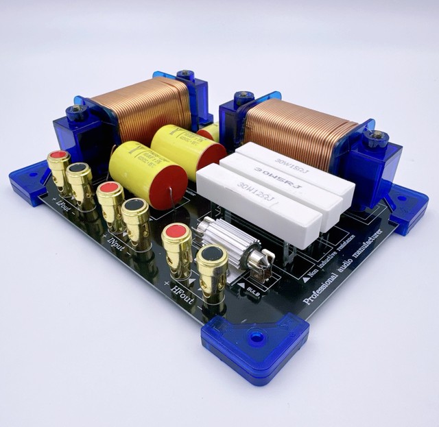 Frequency Divider Audio Treble Bass 2-Way Speaker Crossover Professional Stage Car Sound Speaker Box Full Range
