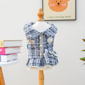 ชุดสุนัขสำหรับฤดูใบไม้ร่วงและฤดูหนาว ผลิตจากโพลีเอสเตอร์ เป็นมิตรกับสิ่งแวดล้อม ทันสมัย อุ่นสบาย เหมาะสำหรับงานปาร์ตี้คริสต์มาส - Product Image 6