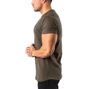 เสื้อยืดผ้าโพลีเอสเตอร์แบบแห้งเร็วสำหรับผู้ชายเสื้อพิมพ์โลโก้แบบทางการแบบกำหนดเอง100% - Product Image 3