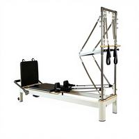 Reformer de yoga et de Pilates durable avec tour en bois et demi-trapèze pour le fitness corporel