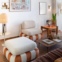 Canapé de loisir de style designer pour hôtel villa, salon moderne, mobilier canapé simple de luxe en tissu avec cadre en bois