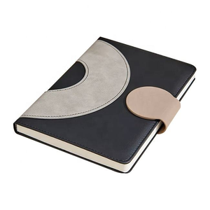 Carnet <span class=keywords><strong>en</strong></span> cuir A5 multicolore, bicolore avec boucle ronde - Idéal pour les cadeaux personnalisés et l'usage quotidien - Product Image 2