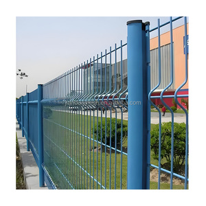Métal résidentiel de revêtement de PVC 3d pliant la barrière soudée de grillage avec les poteaux carrés - Product Image 5