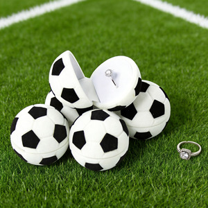 Caja para Anillos de Fútbol, la Más Vendida del Mundo, Caja de Almacenamiento para Anillos y Joyas, Caja de Anillos de Alta Gama, Caja de Almacenamiento para Aretes, Portátil - Product Image 1